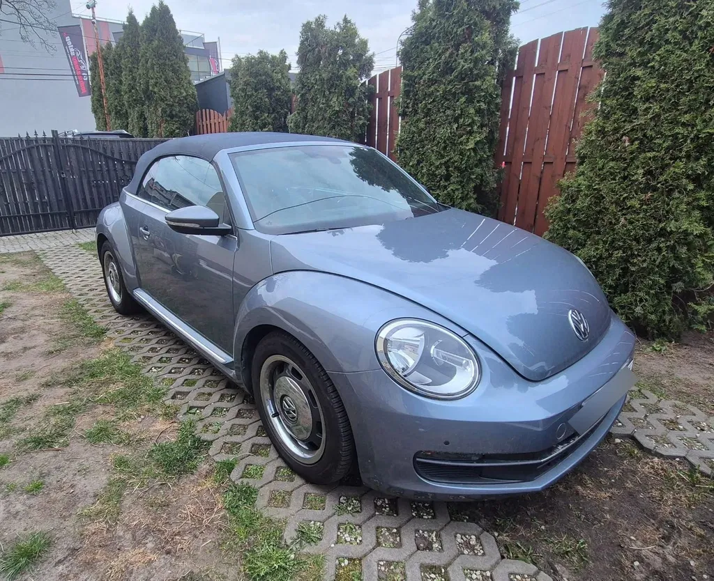 Zdjęcie: 2016 Volkswagen New Beetle