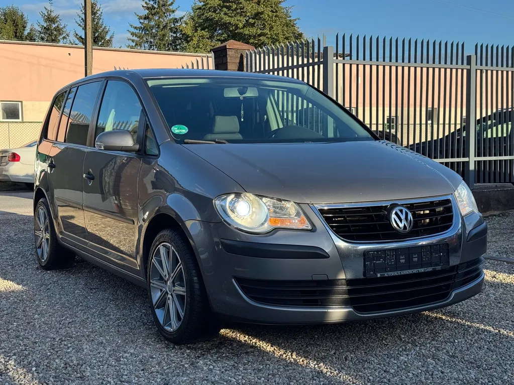 Zdjęcie: 2009 Volkswagen Touran