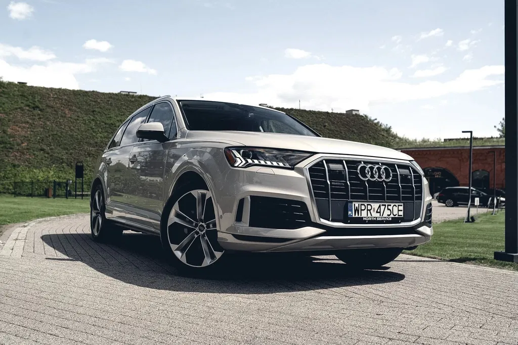 Zdjęcie: 2020 Audi Q7