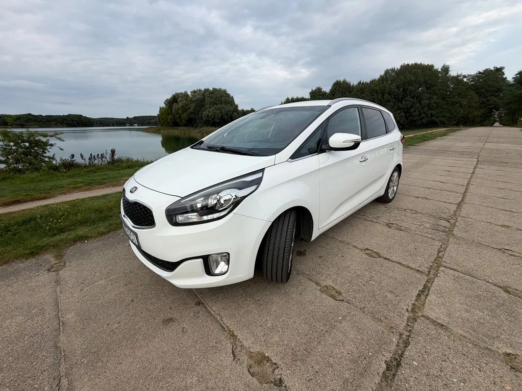 Zdjęcie: 2015 Kia Carens
