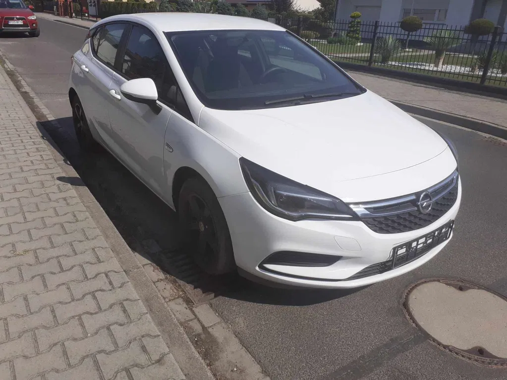 Zdjęcie: 2018 Opel Astra