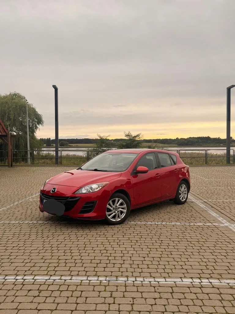 Zdjęcie: 2013 Mazda 3