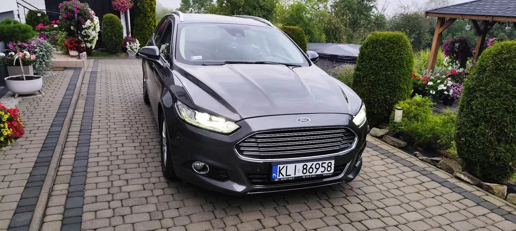 Zdjęcie: 2015 Ford Mondeo