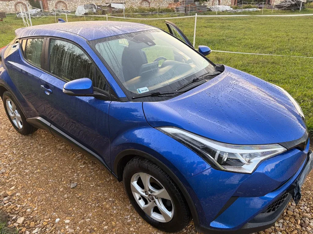 Zdjęcie: 2017 Toyota C-HR