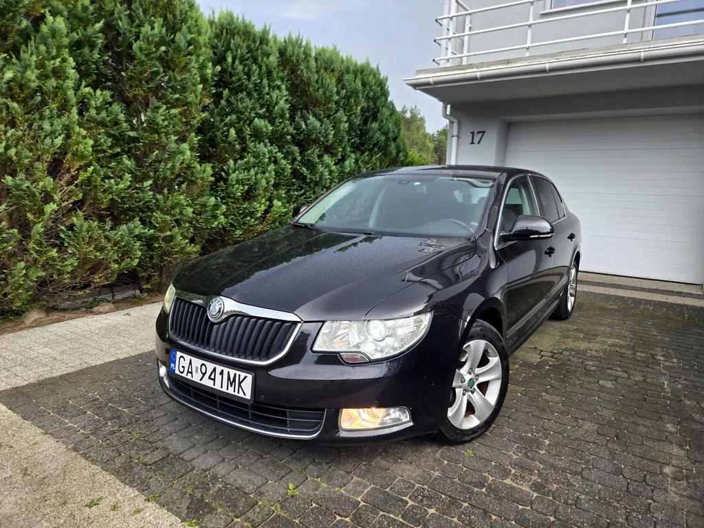 Zdjęcie: 2012 Skoda Superb
