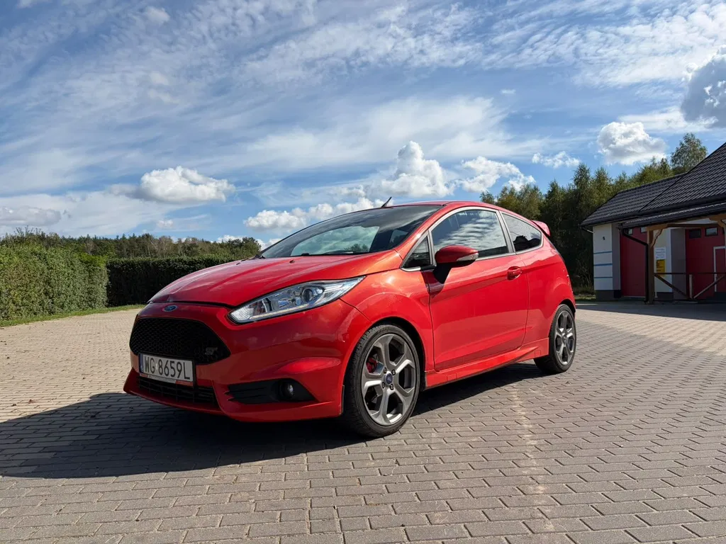Zdjęcie: 2016 Ford Fiesta