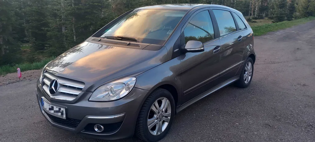 Zdjęcie: 2011 Mercedes-Benz B Klasa