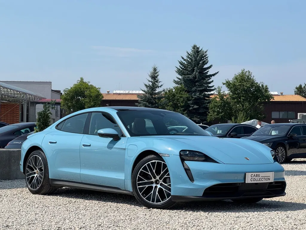 Zdjęcie: 2023 Porsche Taycan