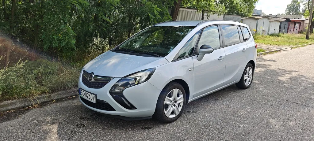 Zdjęcie: 2014 Opel Zafira