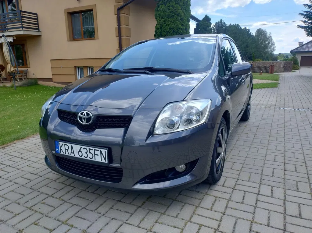 Zdjęcie: 2008 Toyota Auris