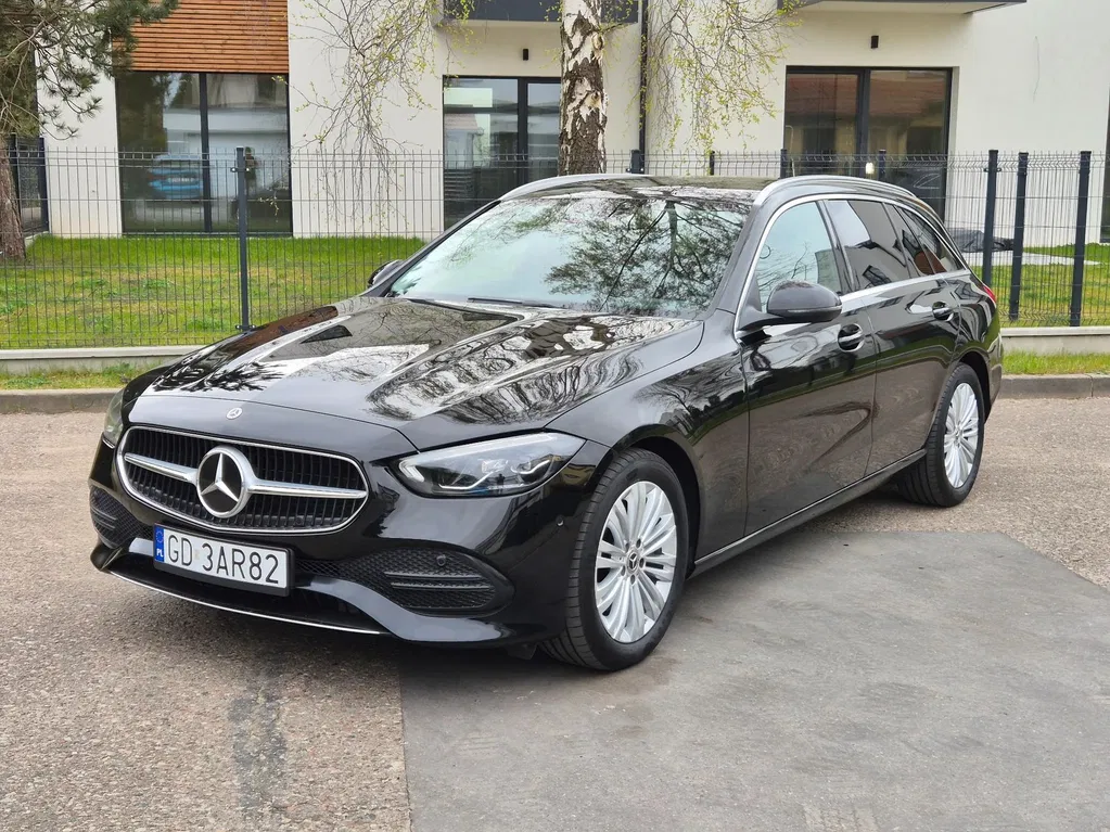 Zdjęcie: 2023 Mercedes-Benz C Klasa