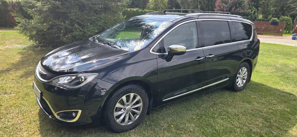 Zdjęcie: 2017 Chrysler Pacifica