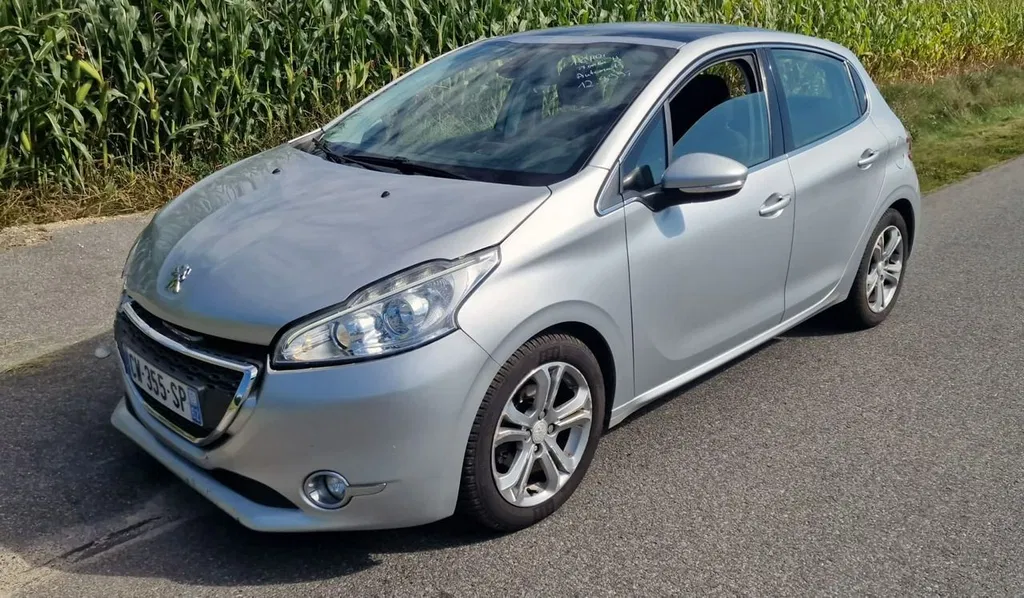 Zdjęcie: 2013 Peugeot 208