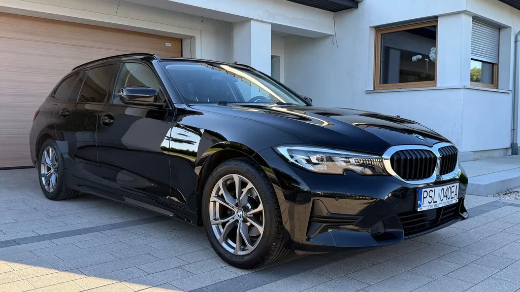 Zdjęcie: 2022 BMW Seria 3