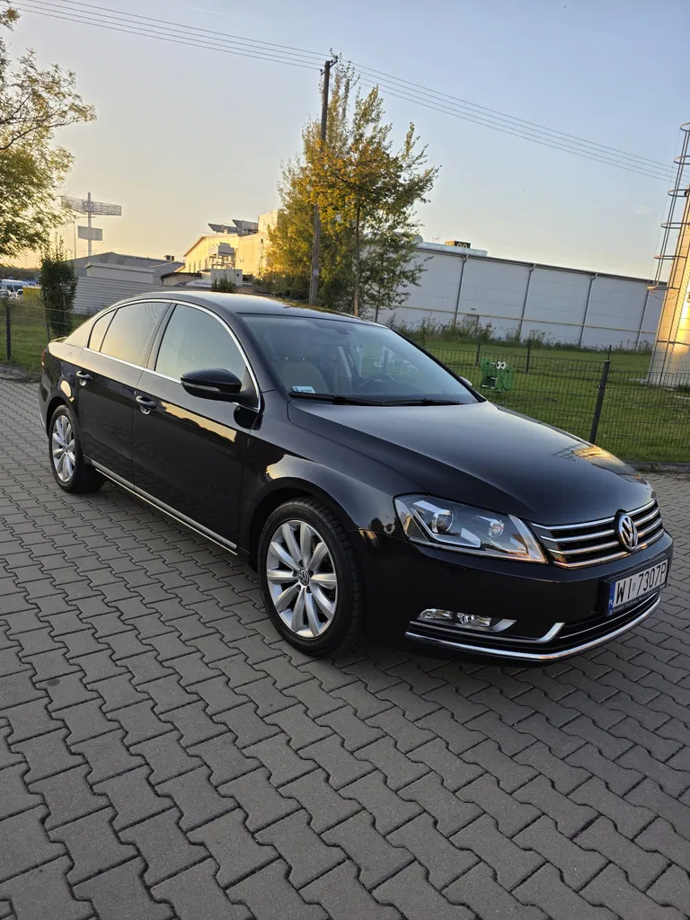 Zdjęcie: 2011 Volkswagen Passat