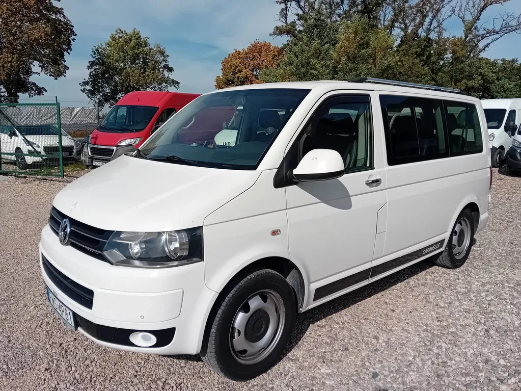 Zdjęcie: 2011 Volkswagen Caravelle