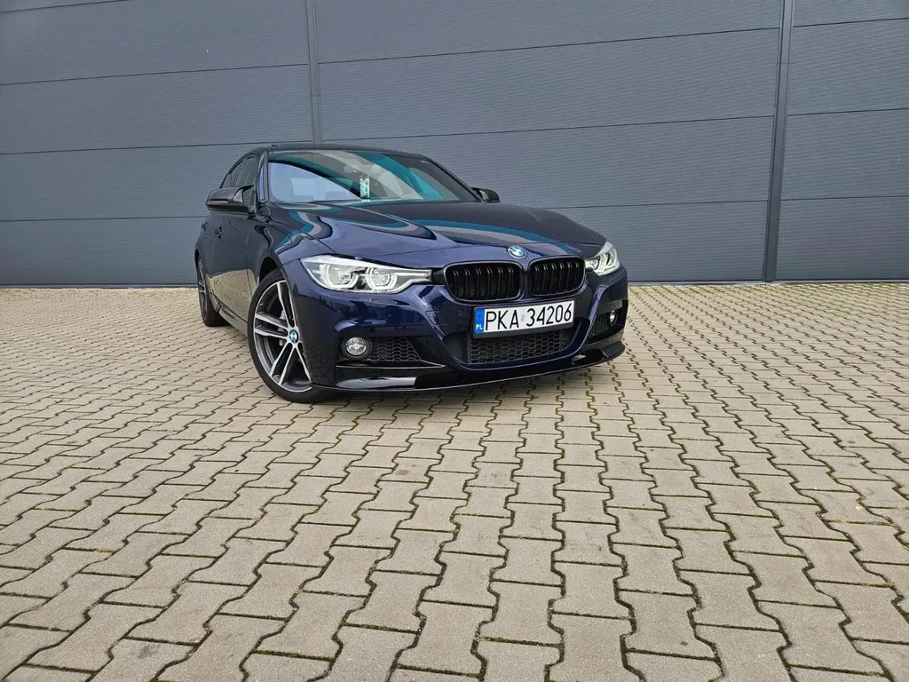 Zdjęcie: 2017 BMW Seria 3
