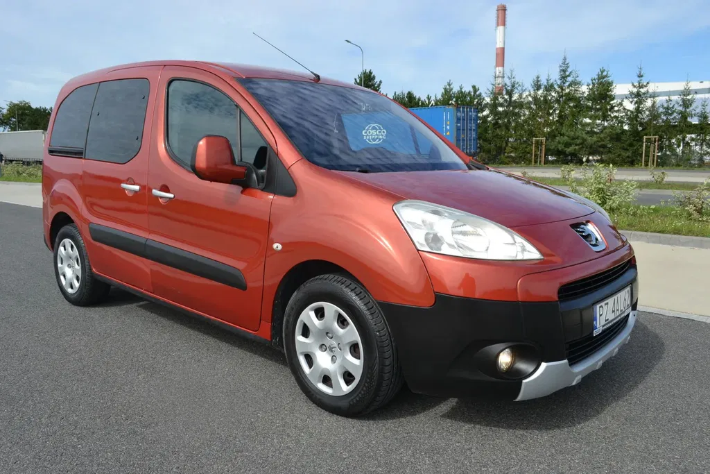 Zdjęcie: 2012 Peugeot Partner