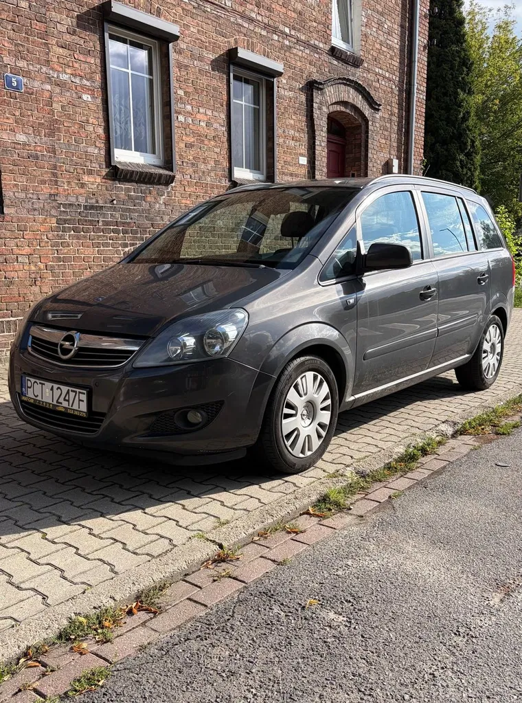 Zdjęcie: 2012 Opel Zafira
