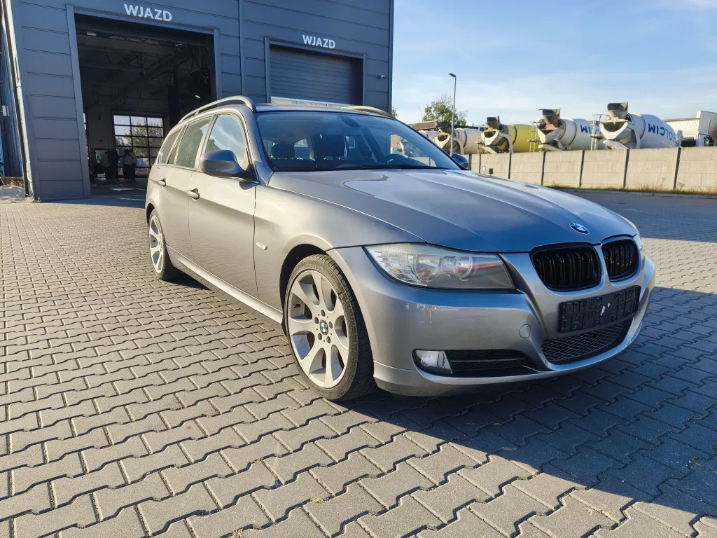 Zdjęcie: 2009 BMW Seria 3