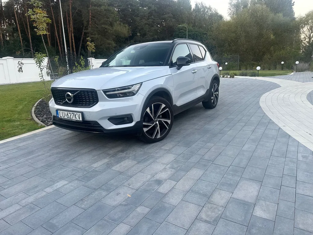 Zdjęcie: 2020 Volvo XC 40