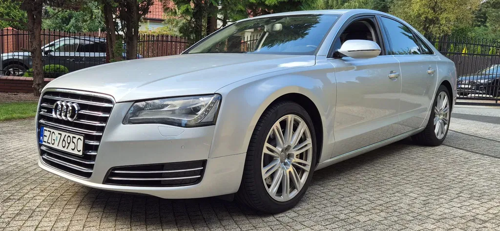 Zdjęcie: 2011 Audi A8