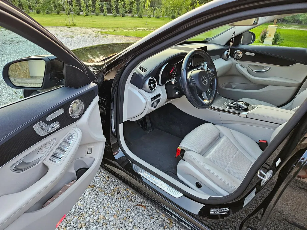 Zdjęcie: 2016 Mercedes-Benz C Klasa