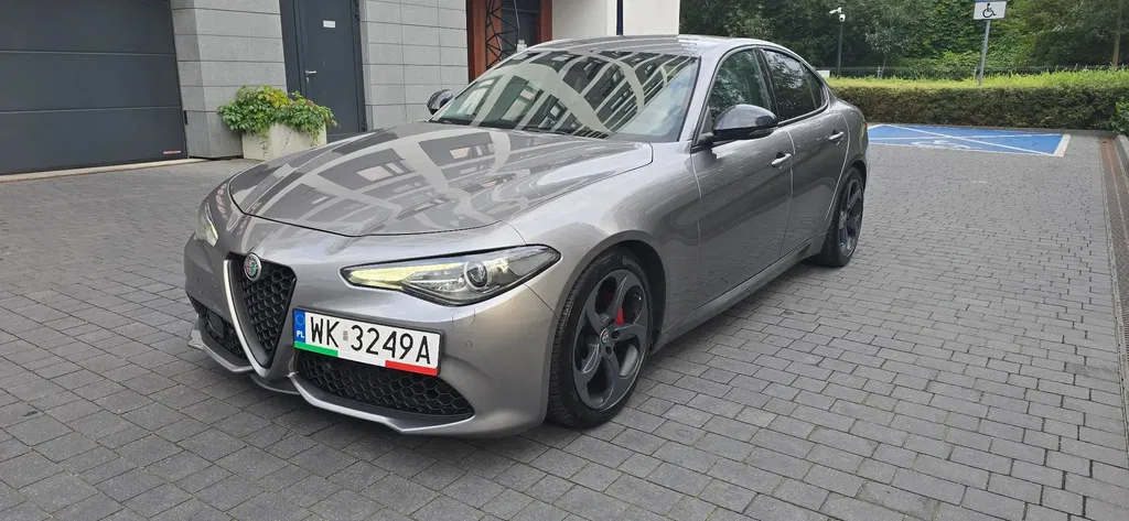 Zdjęcie: 2017 Alfa Romeo Giulia