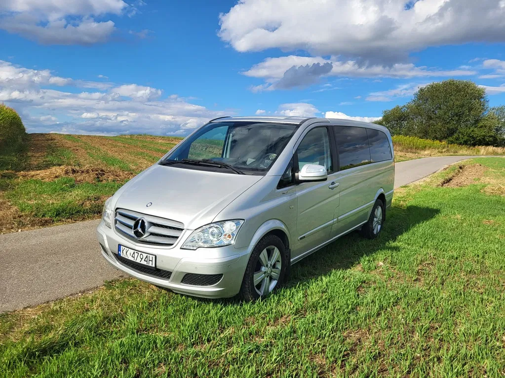 Zdjęcie: 2011 Mercedes-Benz Viano