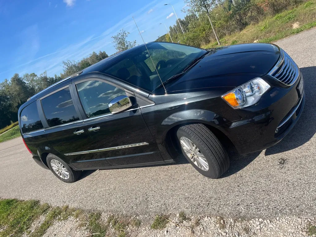 Zdjęcie: 2014 Chrysler Town & Country