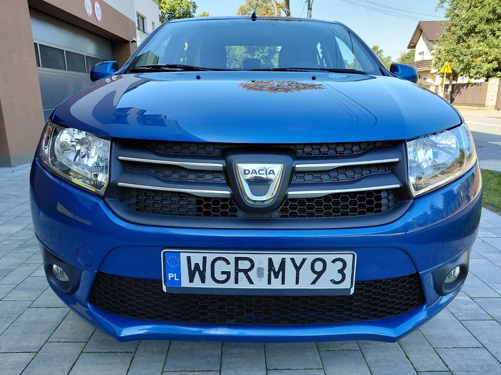 Zdjęcie: 2014 Dacia Logan