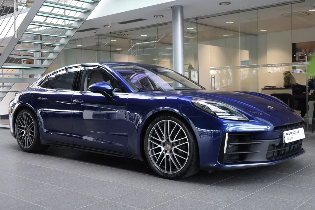 Zdjęcie: 2023 Porsche Panamera