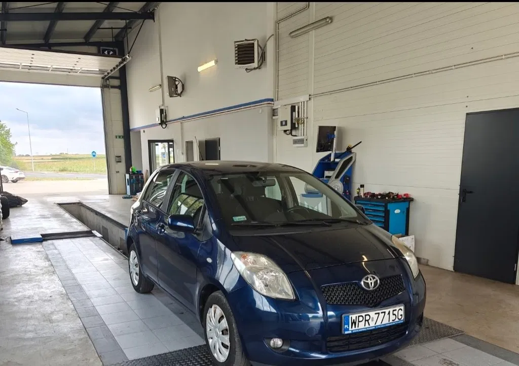 Zdjęcie: 2008 Toyota Yaris