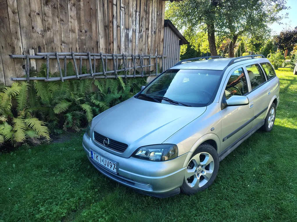 Zdjęcie: 2004 Opel Astra