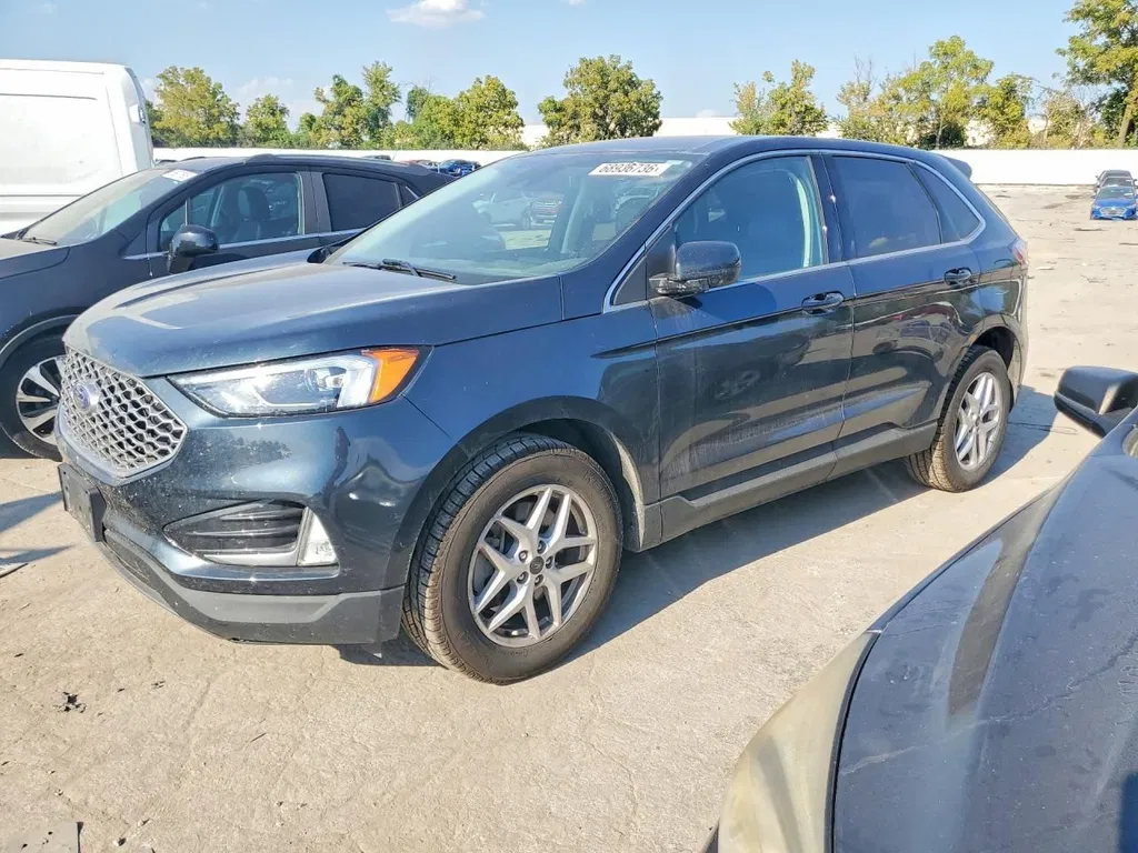 Zdjęcie: 2023 Ford Edge