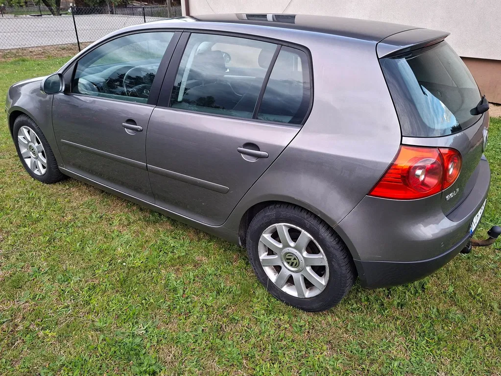 Zdjęcie: 2005 Volkswagen Golf