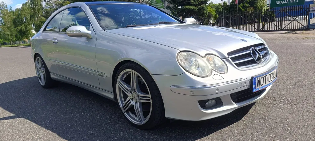 Zdjęcie: 2006 Mercedes-Benz CLK Klasa