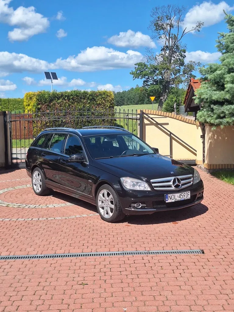 Zdjęcie: 2009 Mercedes-Benz C Klasa