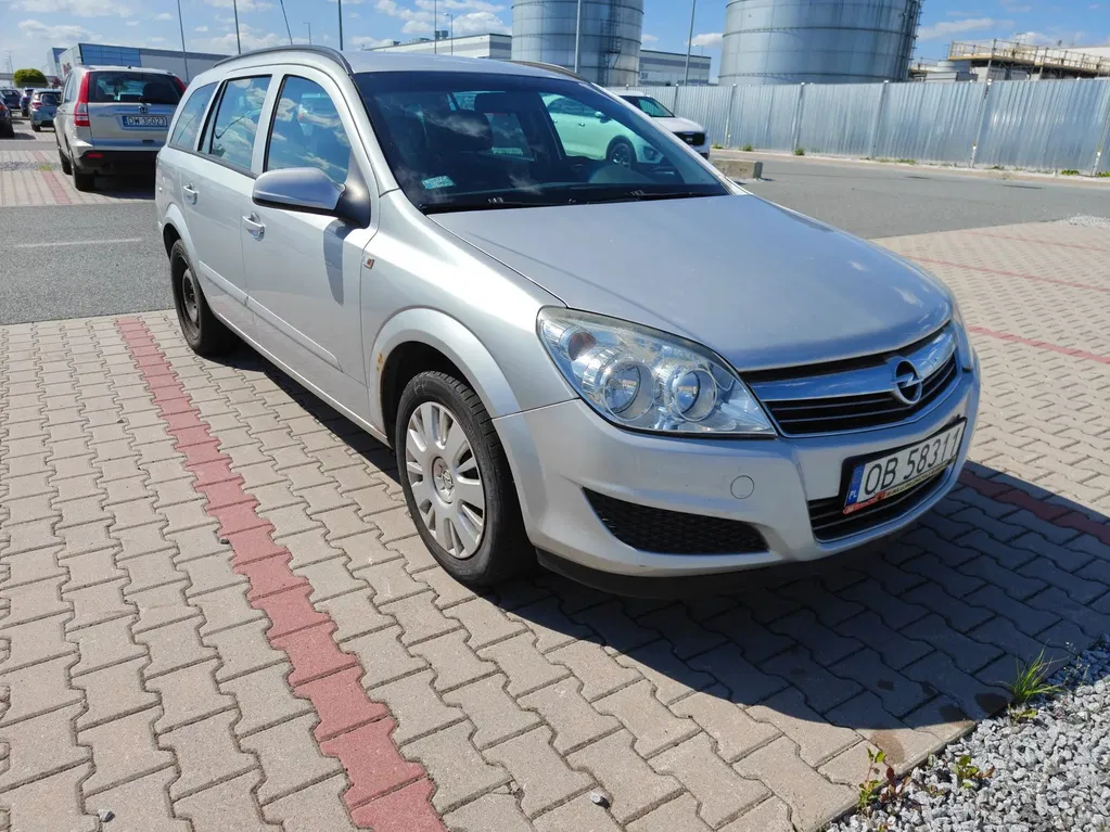 Zdjęcie: 2009 Opel Astra