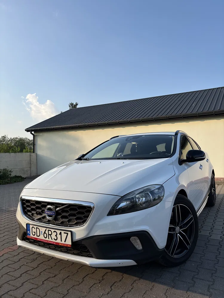 Zdjęcie: 2013 Volvo V40 Cross Country