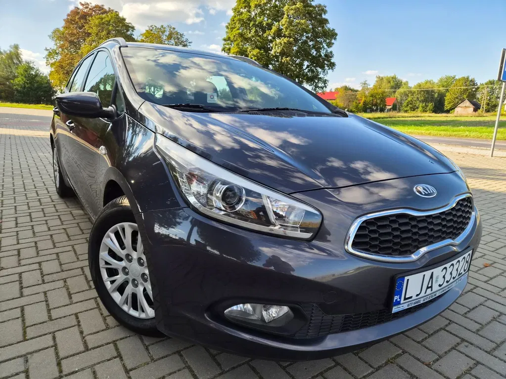 Zdjęcie: 2013 Kia Cee'd