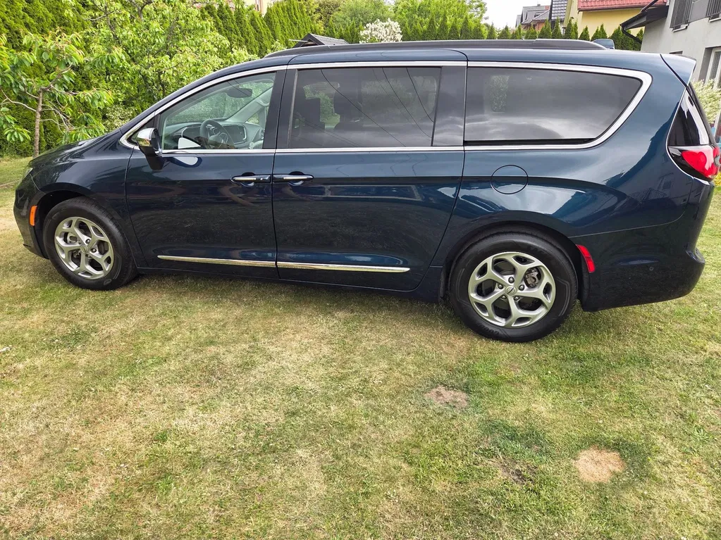 Zdjęcie: 2023 Chrysler Pacifica