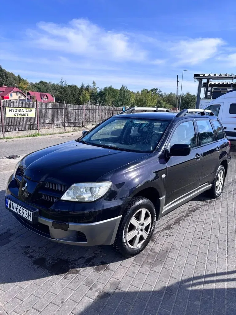 Zdjęcie: 2005 Mitsubishi Outlander