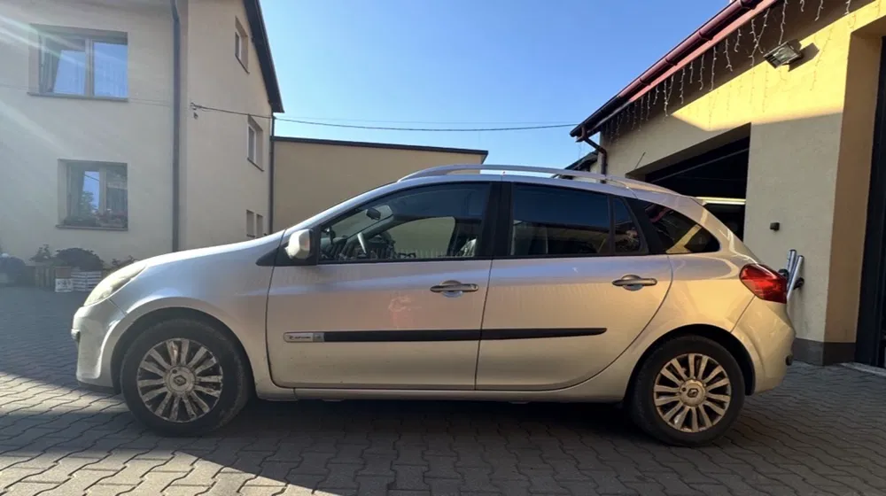 Zdjęcie: 2009 Renault Clio