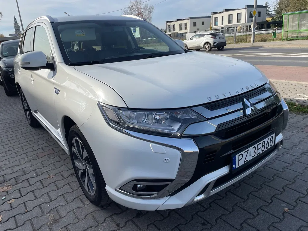 Zdjęcie: 2019 Mitsubishi Outlander