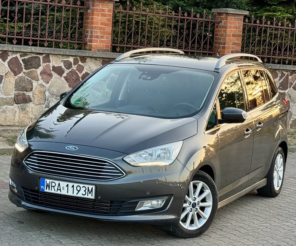 Zdjęcie: 2015 Ford Grand C-MAX
