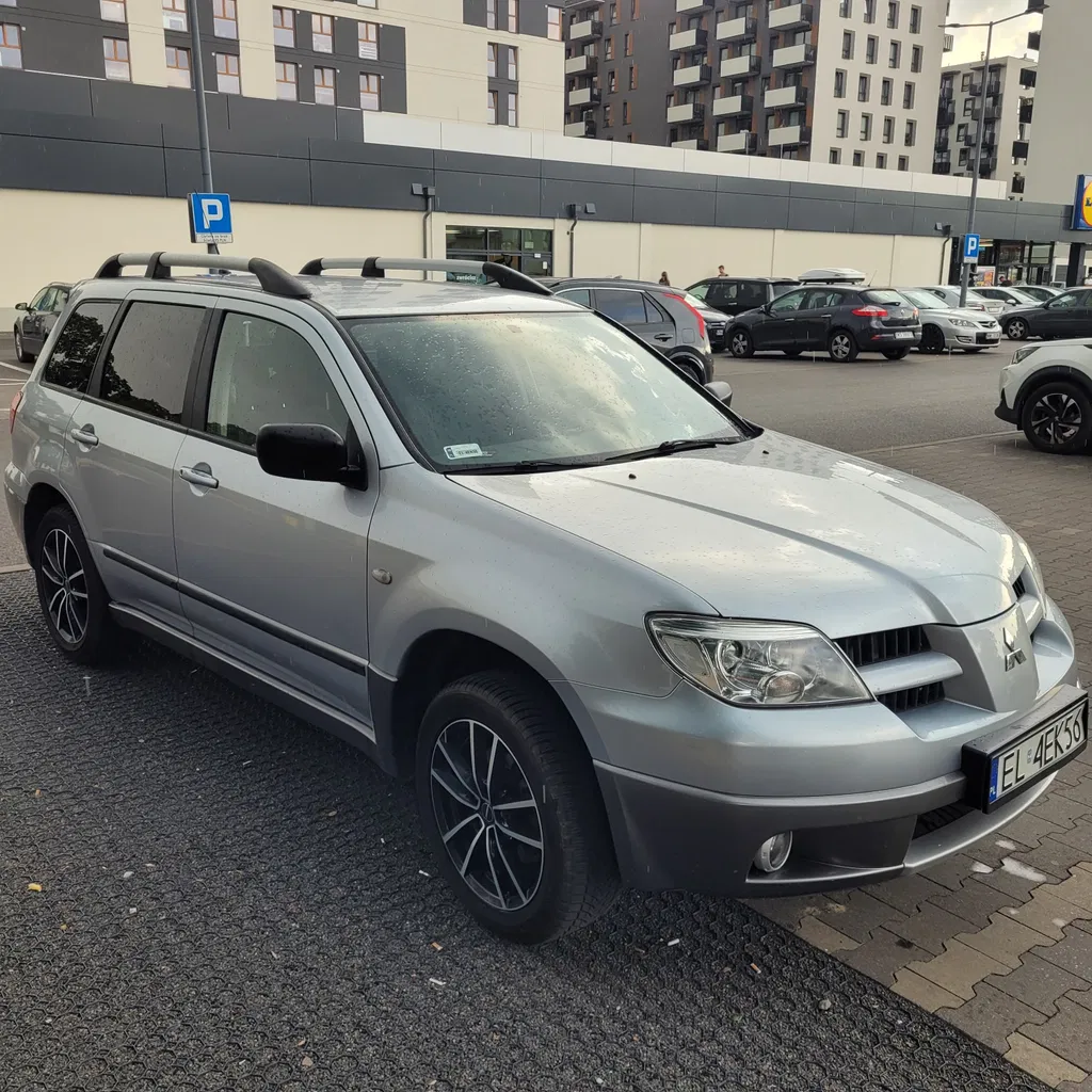 Zdjęcie: 2009 Mitsubishi Outlander