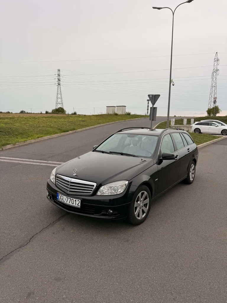 Zdjęcie: 2008 Mercedes-Benz C Klasa