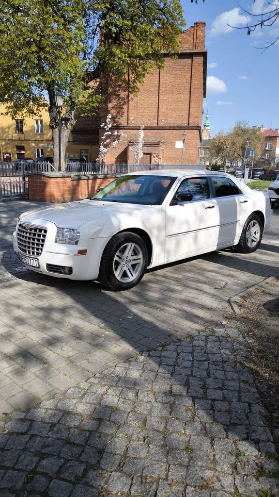 Zdjęcie: 2010 Chrysler 300C