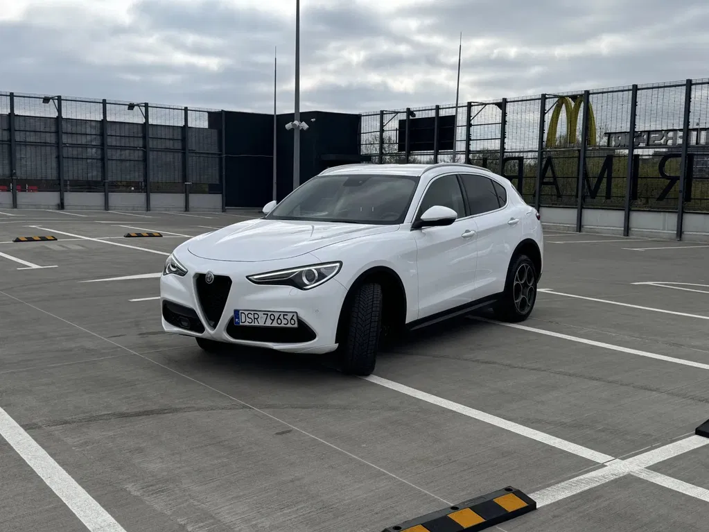 Zdjęcie: 2018 Alfa Romeo Stelvio